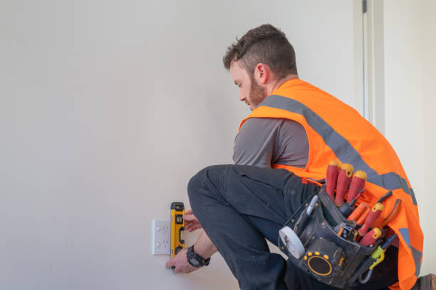 Best Emergency Electrical Repair  in Collinsville, MS